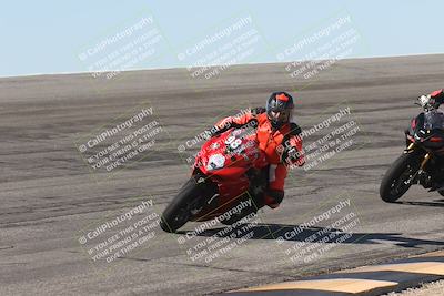 media/Oct-13-2025-Moto Forza (Mon) [[a66d839500]]/3-B Group/Session 2 (Bowl)/